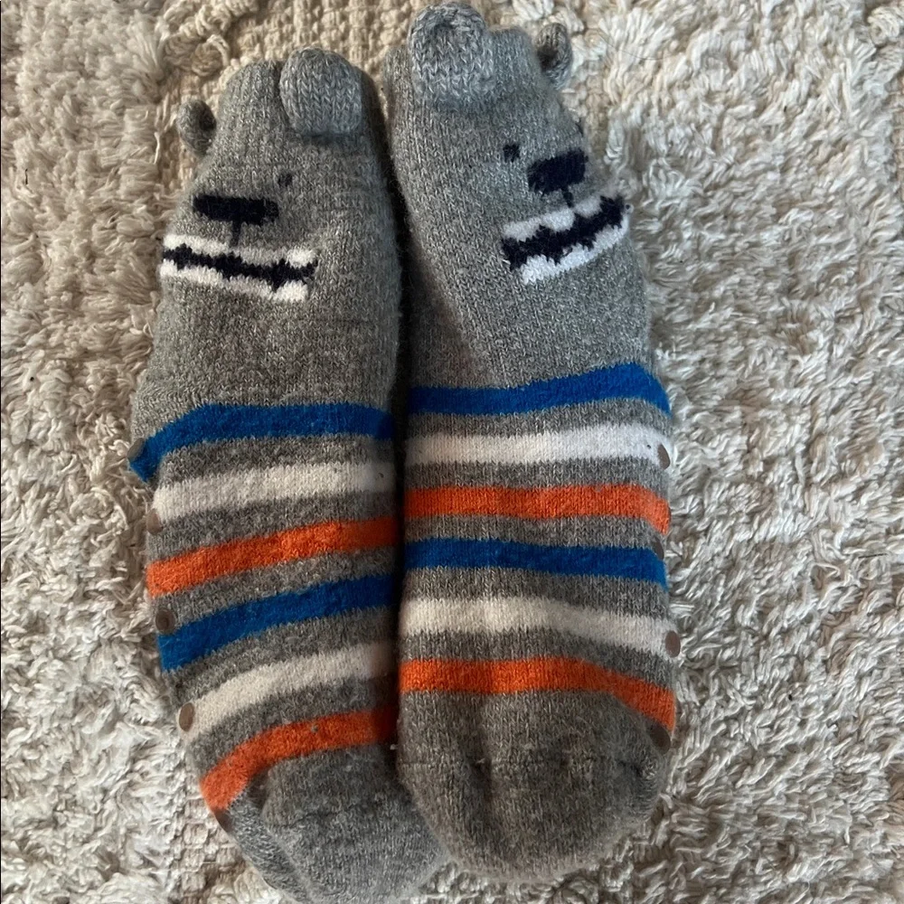 N/A fun cozy
